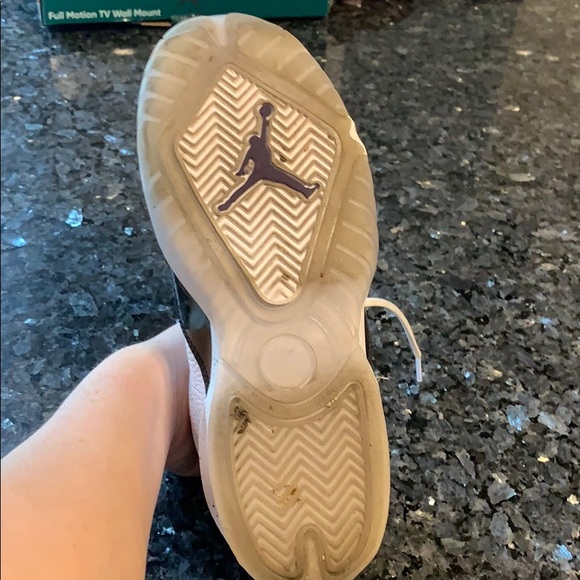 shoes - Picture 5 of 7